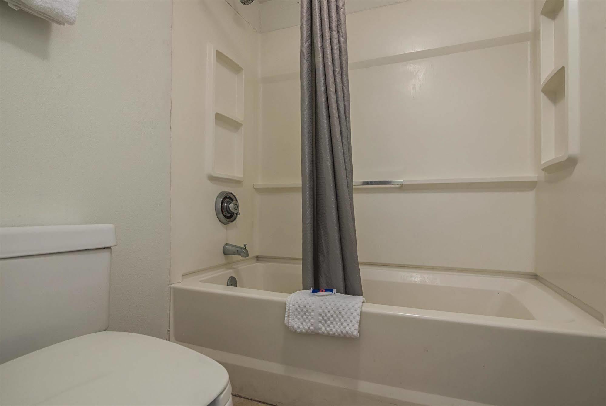 Red Roof Inn Gadsden Ngoại thất bức ảnh